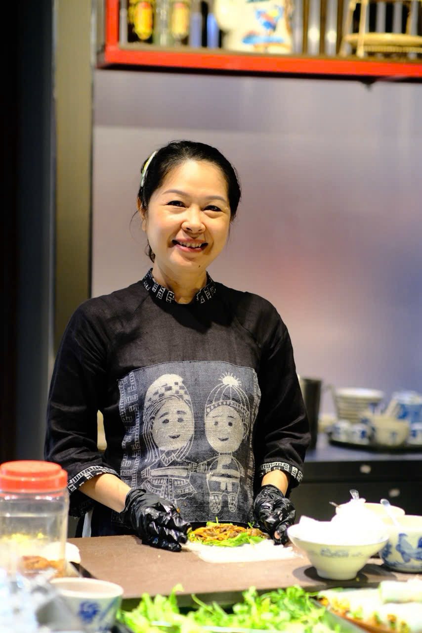 Nghệ nhân Tạ Thị Kim Oanh